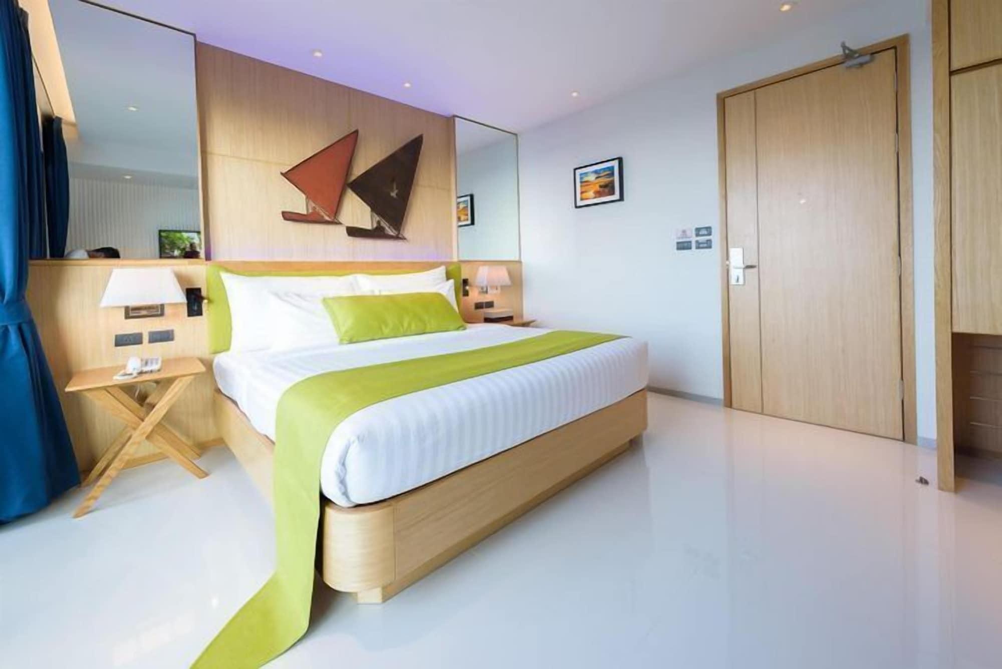 Deep Blue Z10 Hotel Pattaya Ngoại thất bức ảnh